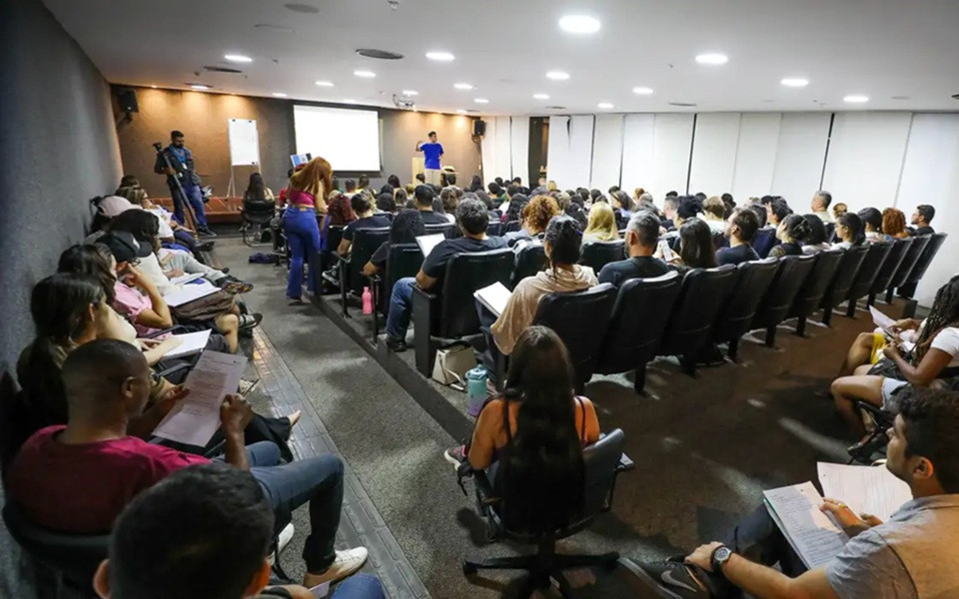 Interessados podem pedir taxa de isen&ccedil;&atilde;o at&eacute; &agrave;s 23h59 desta ter&ccedil;a-feira (8)