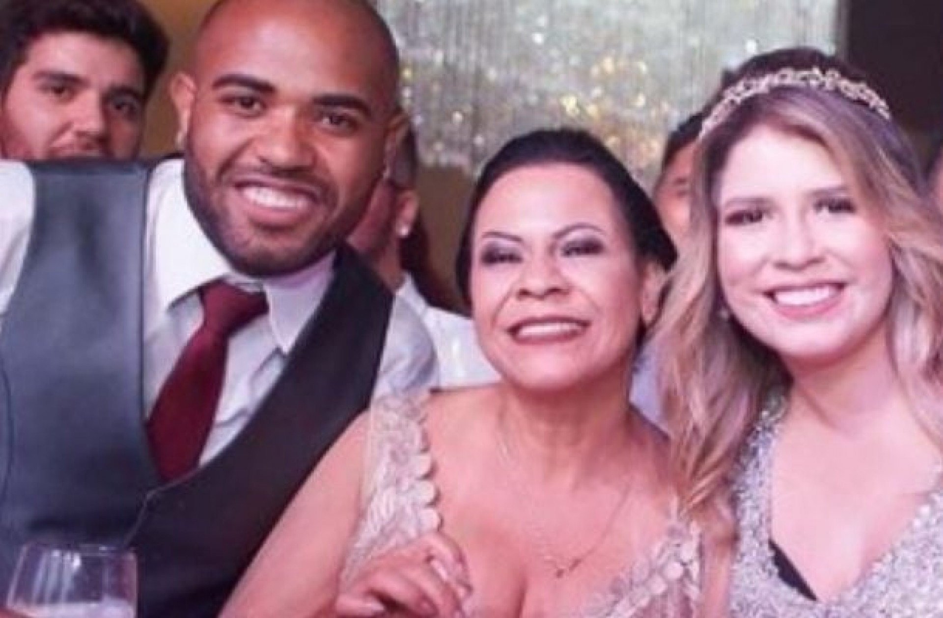 Quem &eacute; o ex-goleiro casado com a m&atilde;e de Mar&iacute;lia Mendon&ccedil;a e primordial em caso judicial