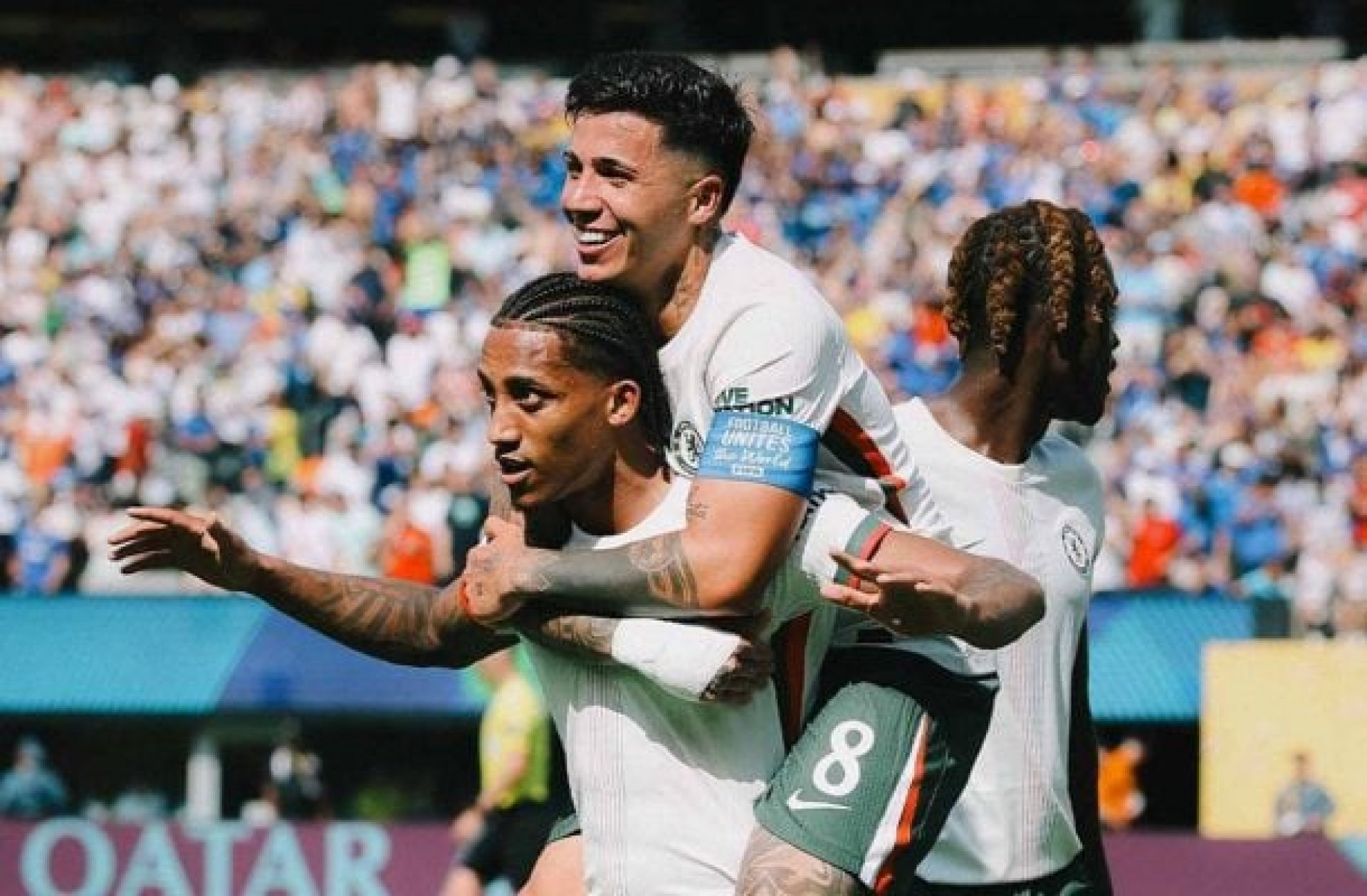 Renato elogia João Pedro por não comemorar contra o Fluminense