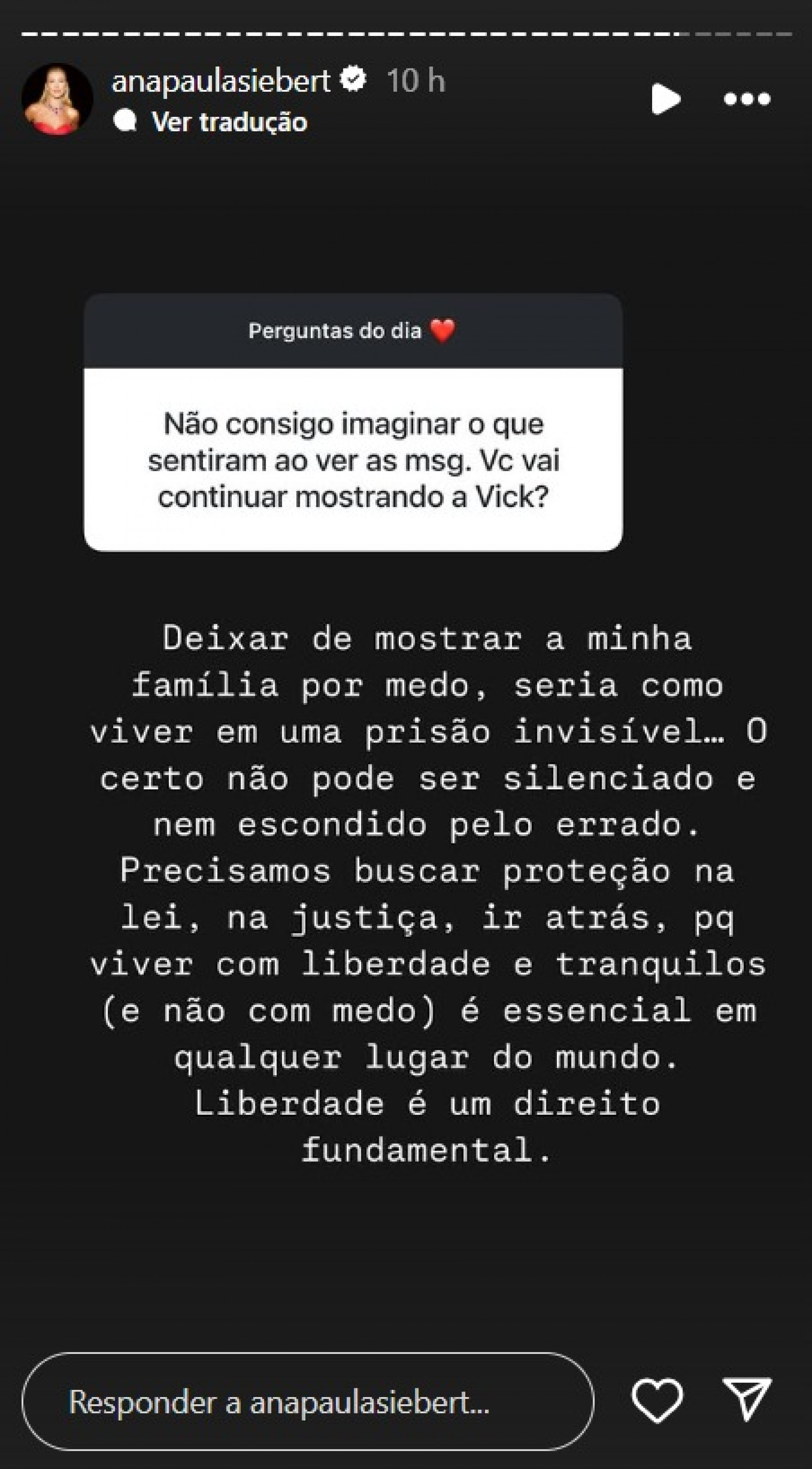 Ana Paula Siebert diz que não vai deixar de mostrar a filha nas redes sociais - Reprodução Instagram