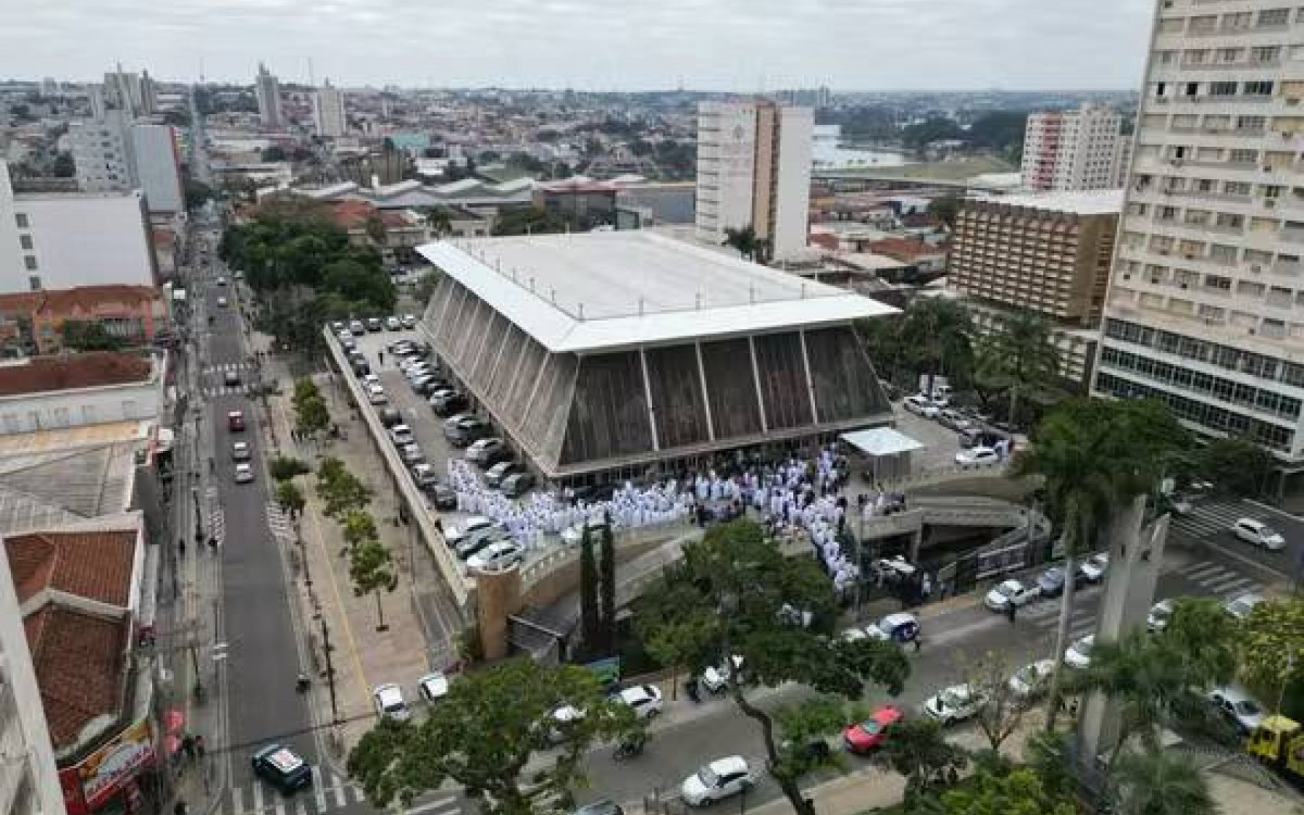 Arquidiocese lotada durante missa de celebração em Rio Preto (SP) - Divulgação/Serviço de Comunicação