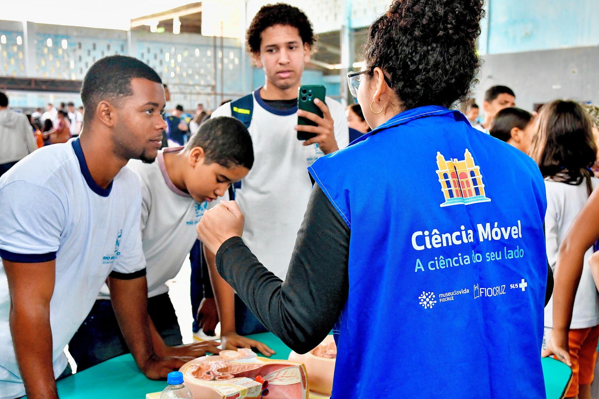 Os alunos mostraram curiosidade e aproveitaram para fazer diversas perguntas   - Jeovani Campos / PMBR