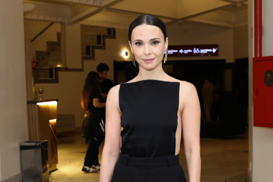 Débora Falabella, Tony Ramos e mais famosos prestigiam 19º Prêmio APTR de Teatro no Rio