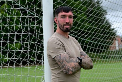 Envolvido em mais de 6 mil apostas, atacante inglês é suspenso por três anos e meio