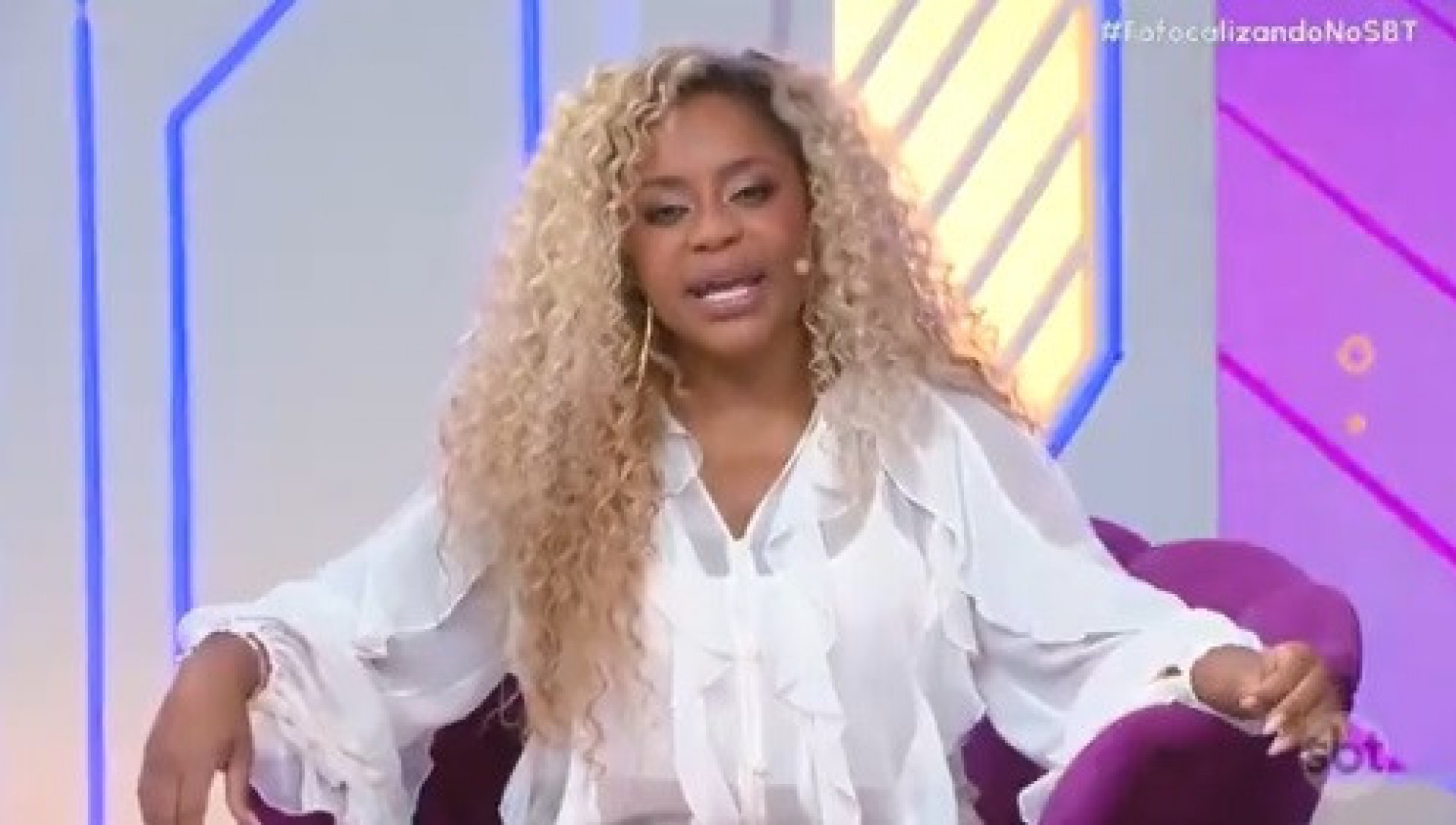 Cariúcha pediu desculpa para Sonia Abrão no 'Fofocalizando' - Reprodução/X