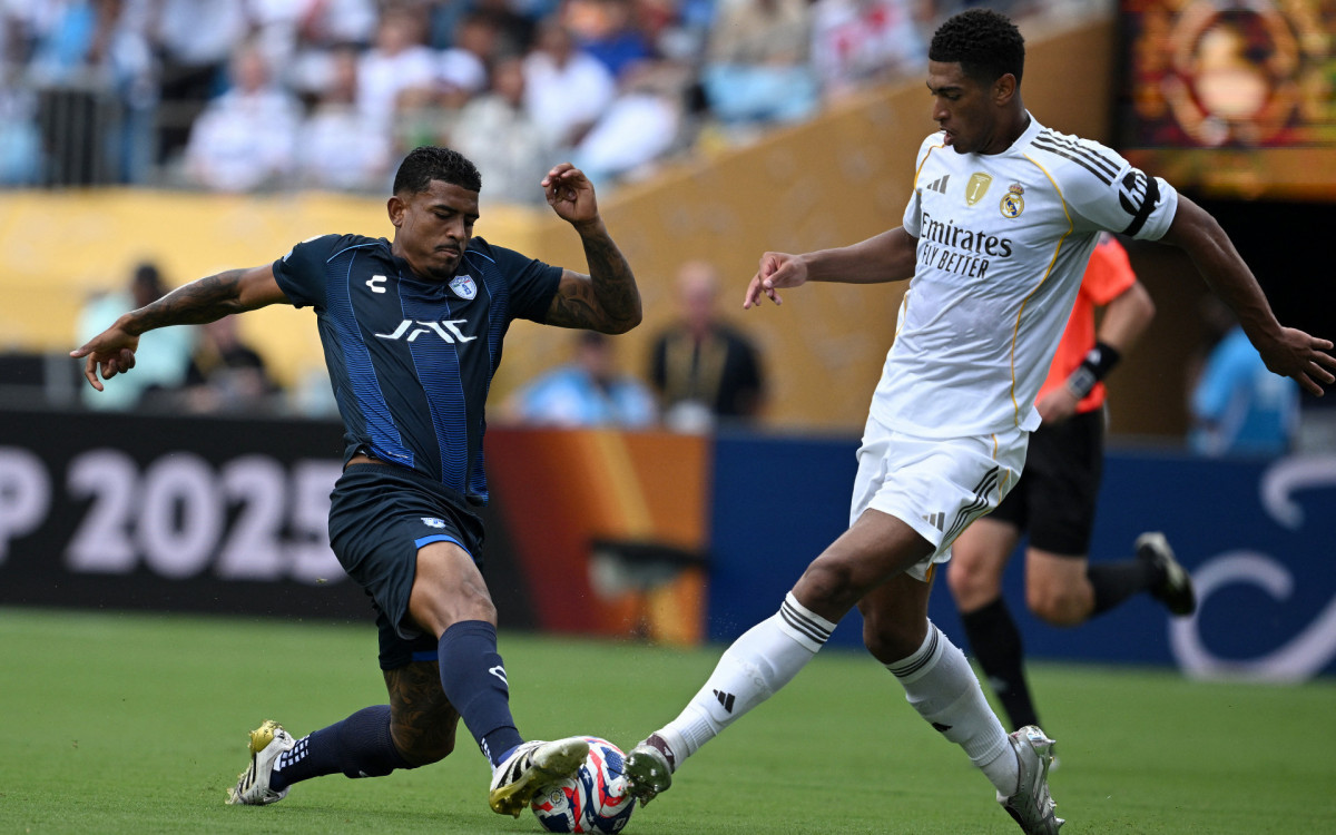 John Kennedy defendeu o Pachuca, do México, no Mundial de Clubes