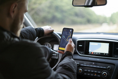 Motoristas de aplicativo expõem desamparo de plataformas após acidentes e cobram direitos