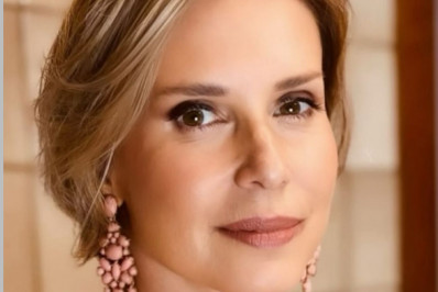 Paula Burlamaqui posa de lingerie: 'Está na hora desse inverno acabar'