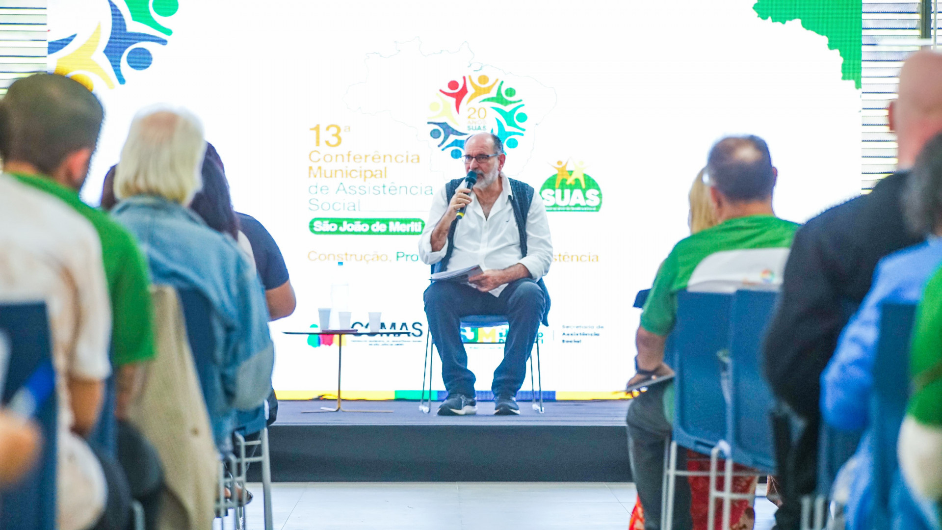 O professor da UERJ e palestrante, Dr. Ney Luiz Teixeira - PMSJM/ Gilberto Rocha