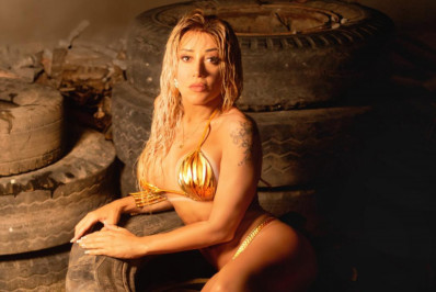 Mulher Abacaxi diz que jogador famoso não quis assumir romance com ela por transfobia