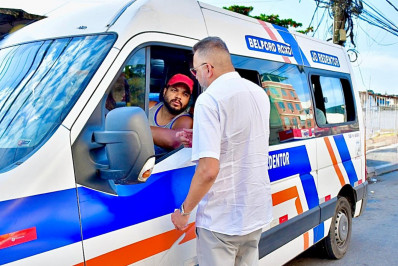 Márcio Canella garante fim da extorsão contra motoristas de vans em Belford Roxo