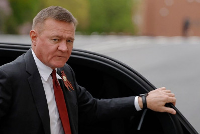 Aparente suicídio de ministro preocupa elite russa