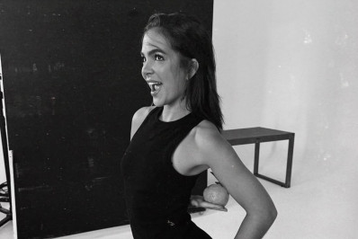 Mel Maia comenta sumiço e publica cliques de novo trabalho