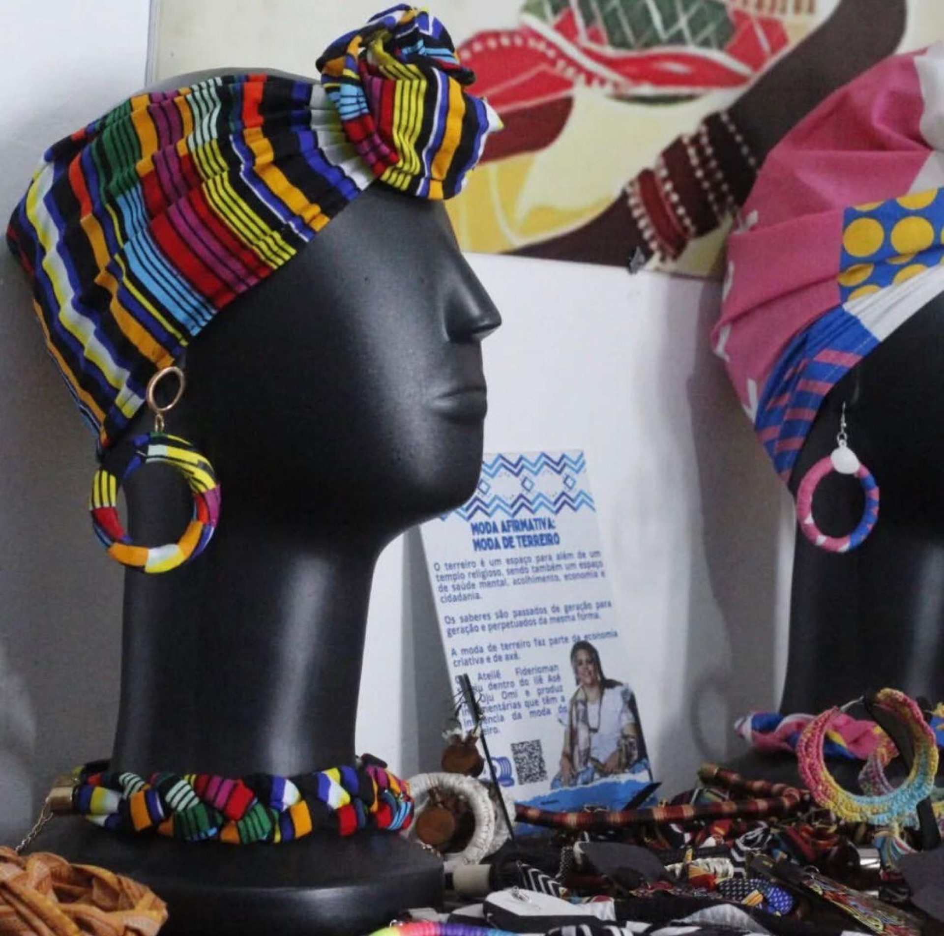 "Ateli&ecirc; Fiderioman: as cores, formas e estilos da moda afro e ind&iacute;gena dos terreiros" - Ascom