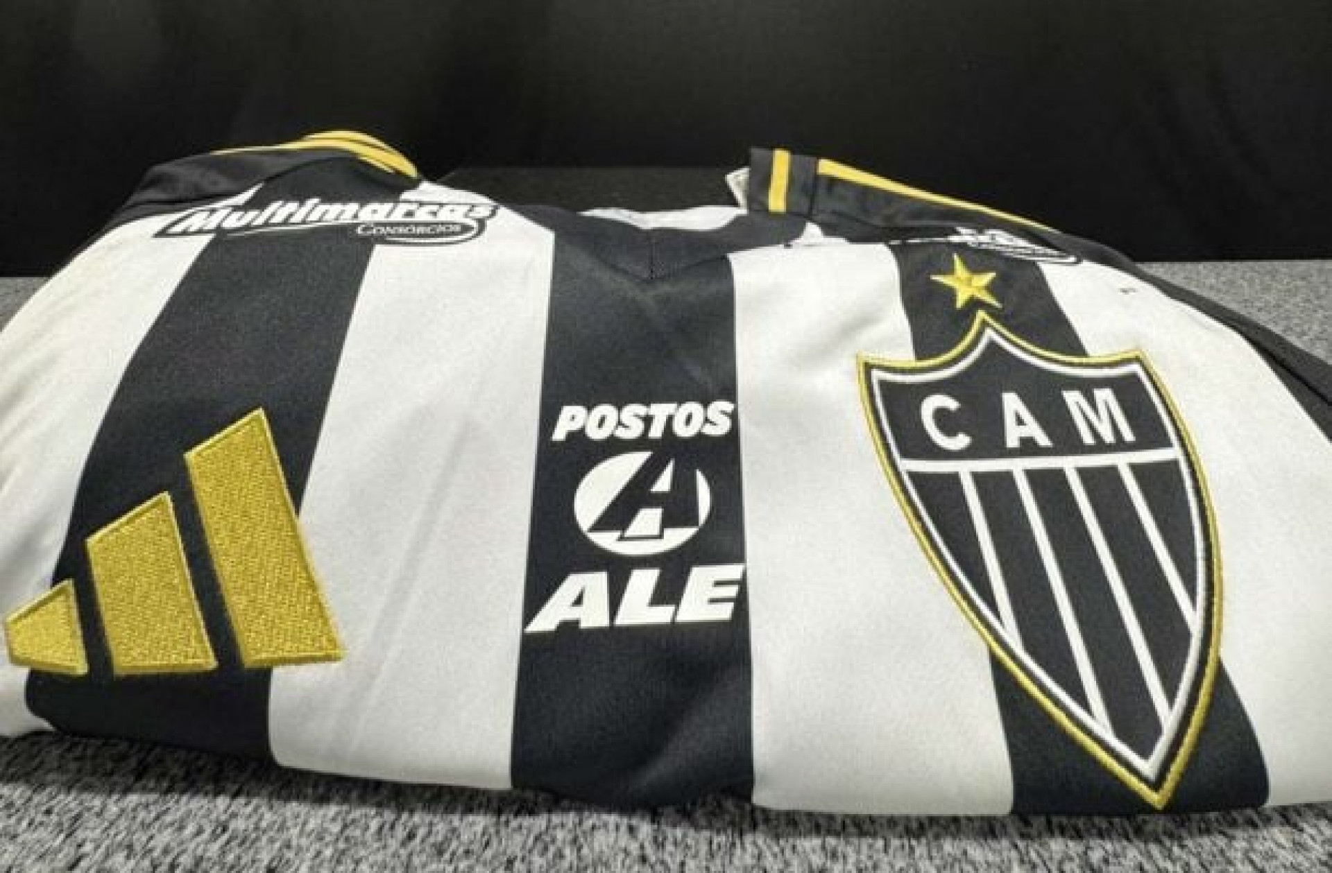 Atl&eacute;tico-MG divulga novo patrocinador em seu uniforme