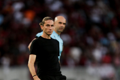Filipe Luís reconhece queda de rendimento do Flamengo: 'Sentimento de decepção'