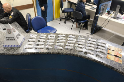 Mulher é detida com drogas em depósito de bebidas na Cidade Praiana