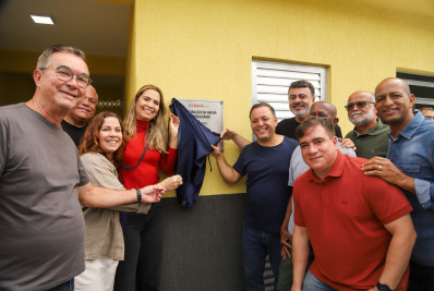 Rodrigo Neves entrega obras do Campo do Salinas, em Jurujuba