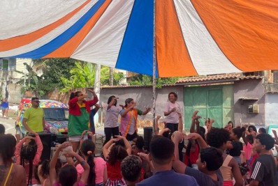 Crianças do Boa Vista se divertem na Caravana de Arte e Lazer