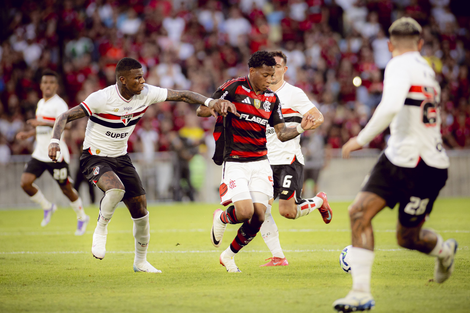 FLAMENGO X SÃO PAULO - CAMPEONATO BRASILEIRO - MARACANÃ -12-07-2025
Foto: Adriano Fontes/CRF - Adriano Fontes/CRF