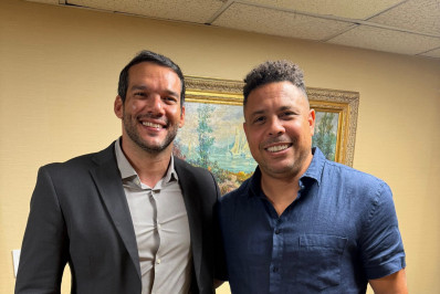 Presidente da CBF se reúne com Ronaldo nos EUA e diz: 'Portas estão sempre abertas'