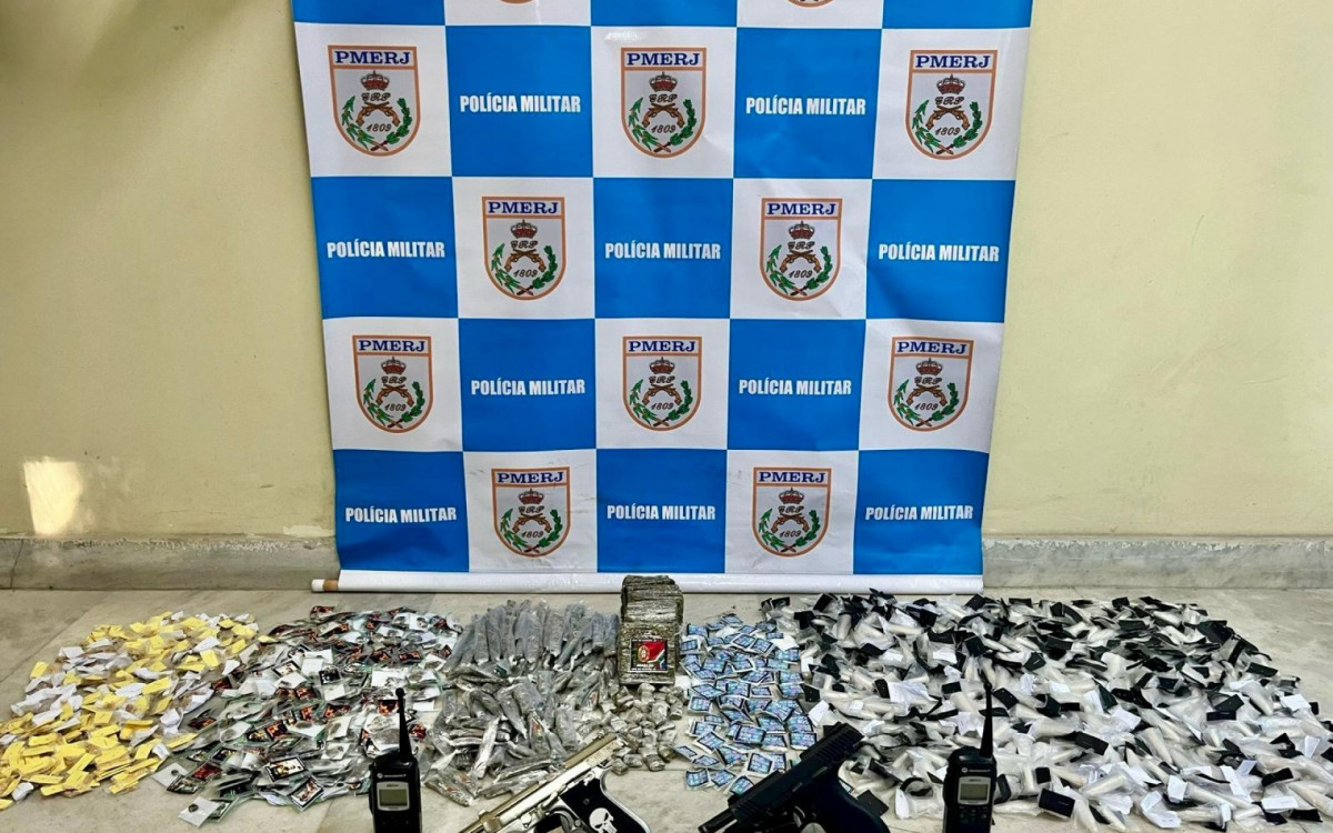 Material apreendido com os suspeitos