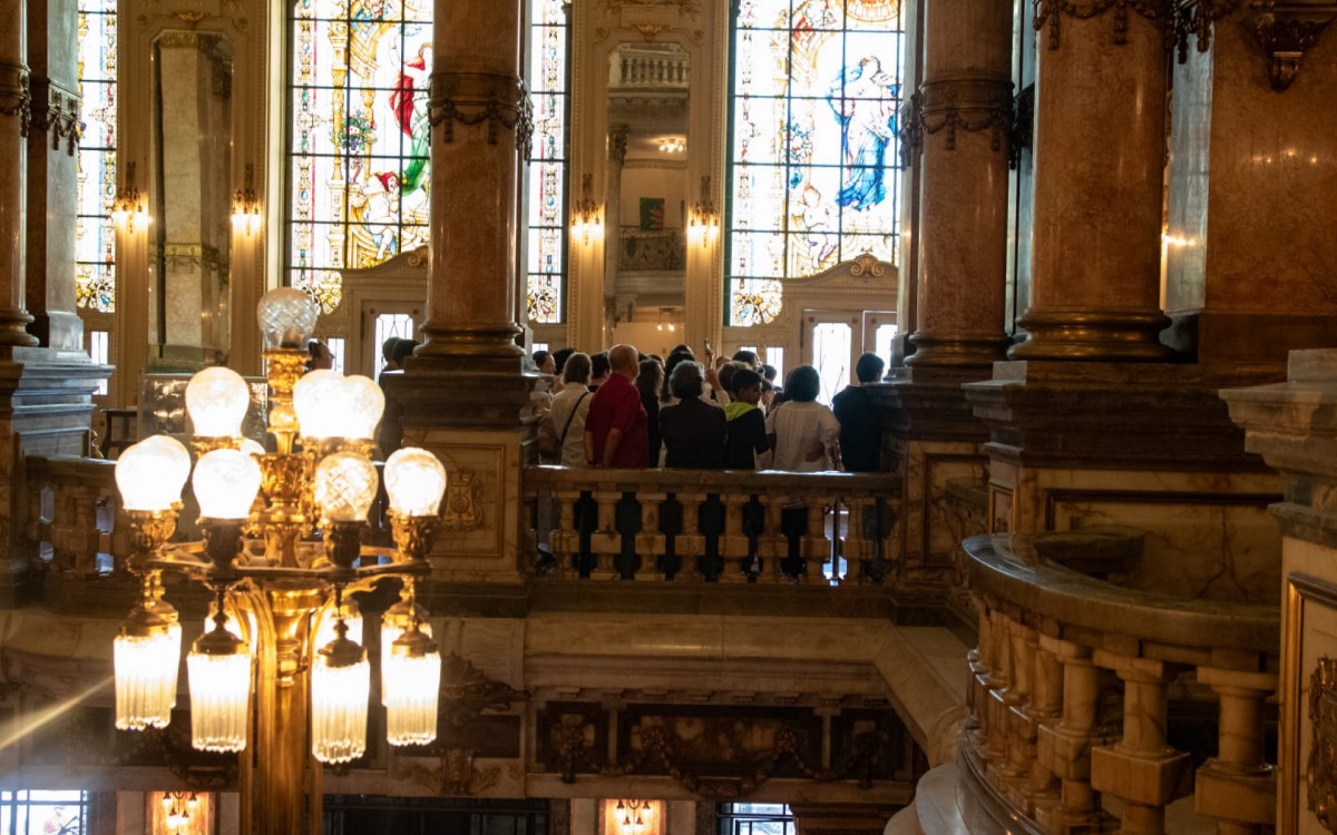 Theatro Municipal recebe o público em evento gratuito que celebra os 116 anos