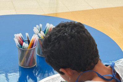 Oficina de pintura durante as férias escolares no Shopping Grande Rio