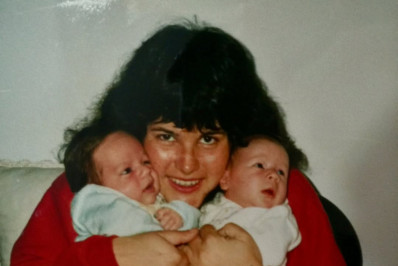 Renata Ceribelli publica fotos raras dos filhos gêmeos: 'Obrigada por me ensinarem tanto'