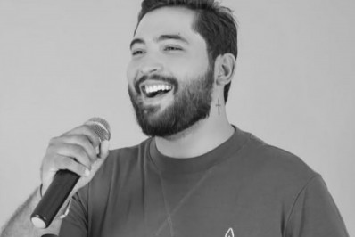 Cantor Felipe Silva morre aos 24 anos após sofrer queda e ter edema cerebral