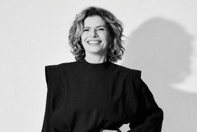 Debora Bloch revela destino de férias após 'Vale Tudo'