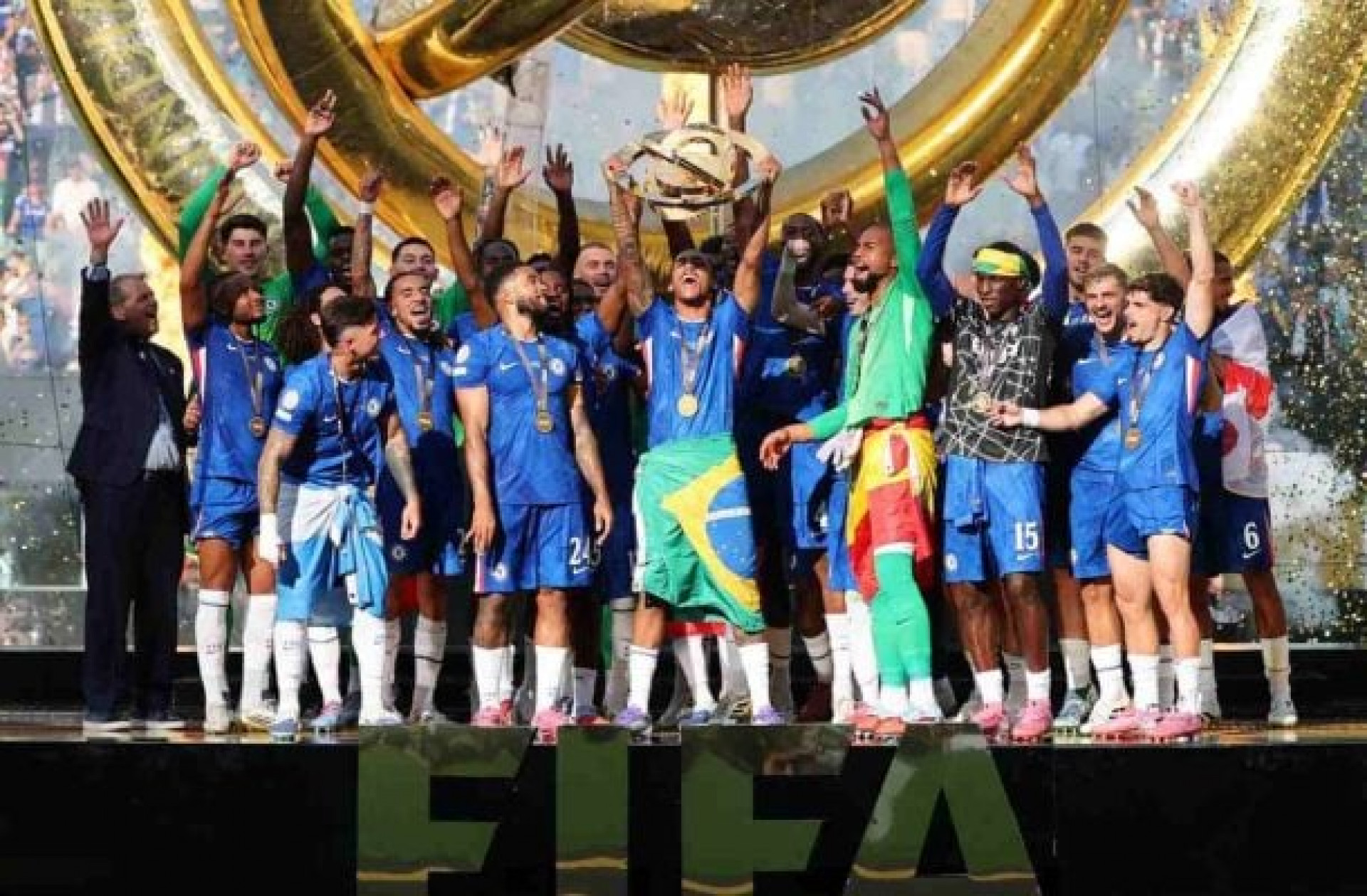 Campe&atilde;o do Mundial, Chelsea lidera com folga os gastos na janela de transfer&ecirc;ncias