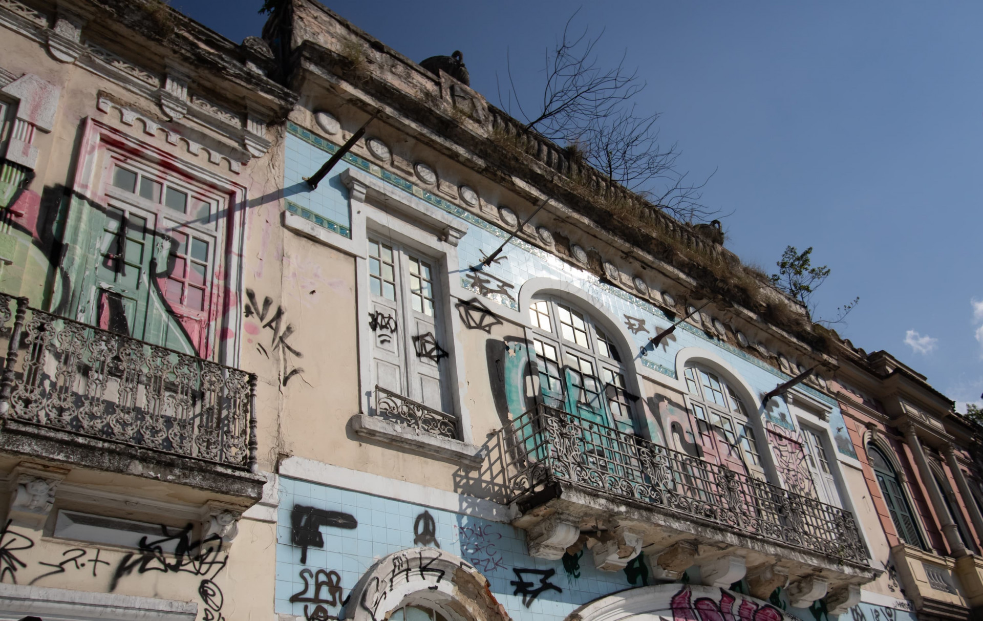 Lapa é um dos bairros da região central do Rio que preserva imóveis tombados - Érica Martin / Agência O Dia