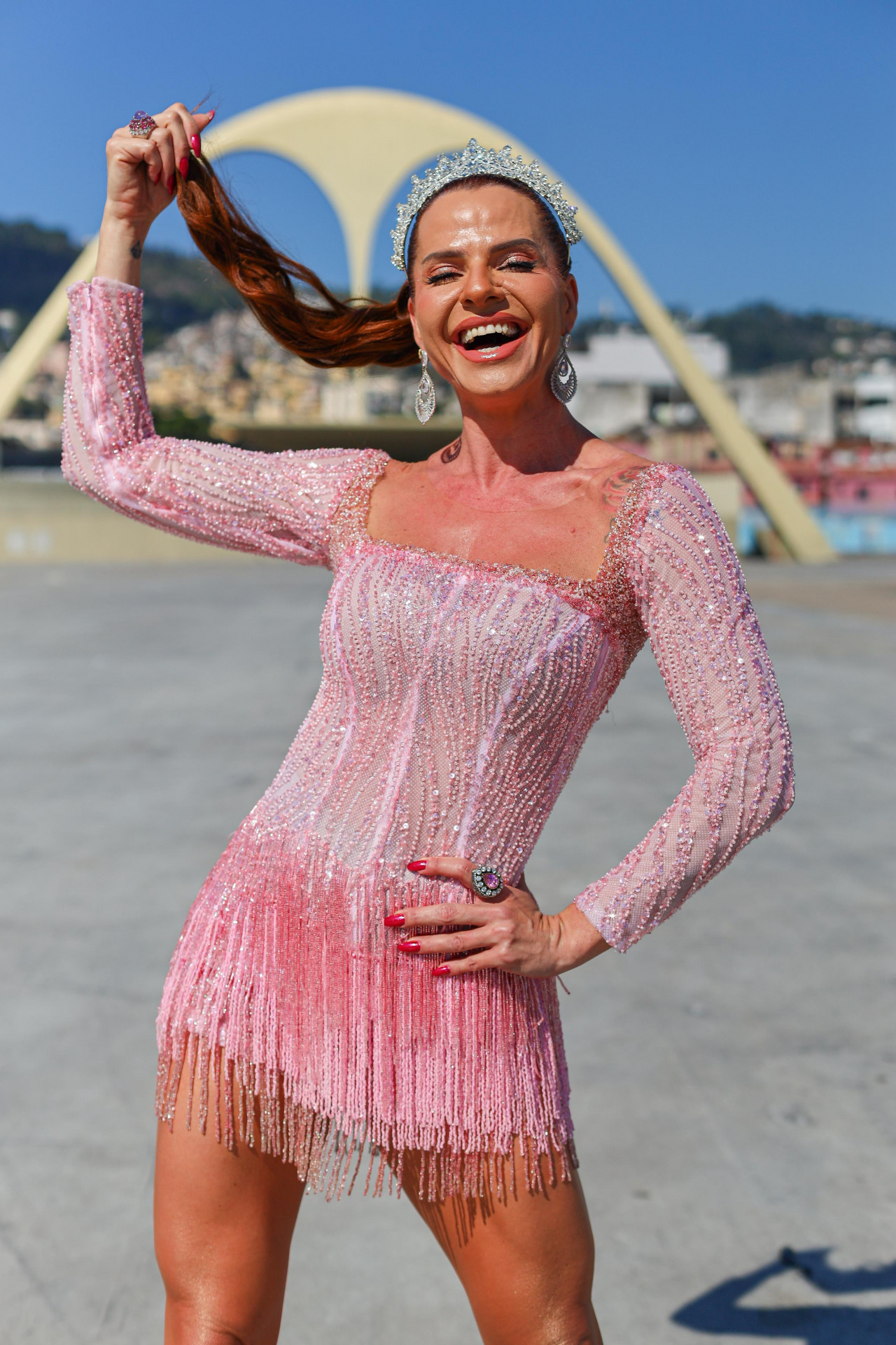 Karen Lopes é a nova rainha de bateria da Unidos do Jacarezinho - Divulgação / Léo Cordeiro