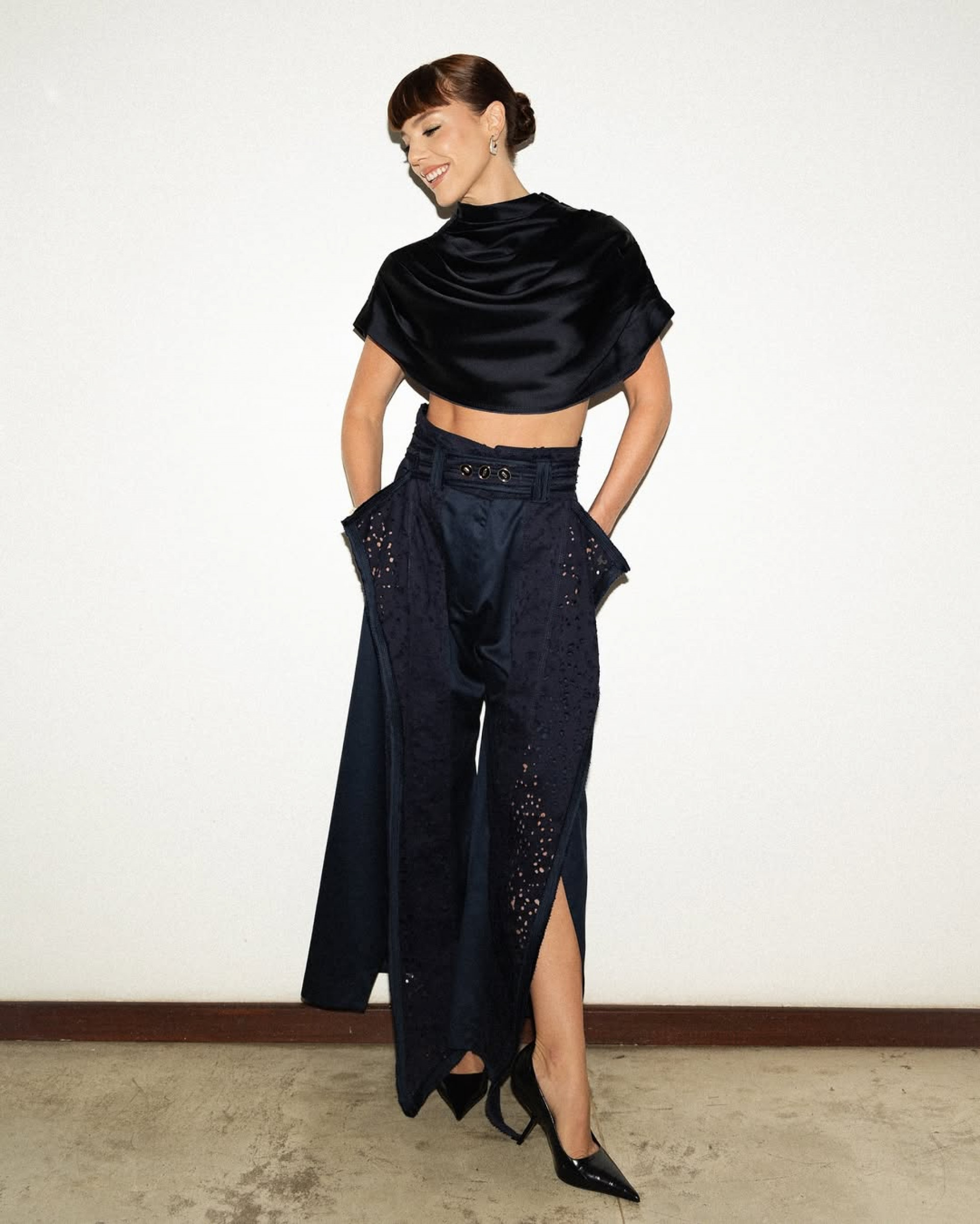 Alice Wegmann ganhou elogios em série de fotos publicadas nas redes sociais 
  - Reprodução/Instagram