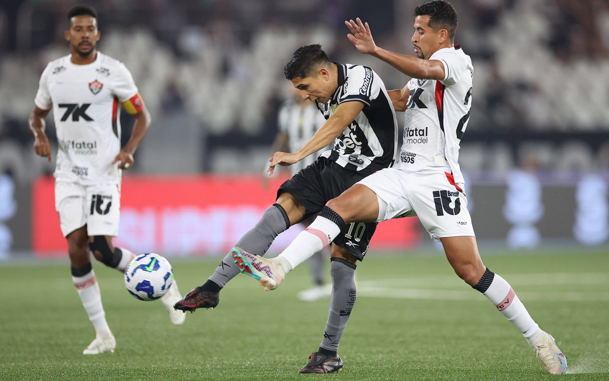 Savarino. Botafogo x Vitoria pelo Campeonato Brasileiro no Estadio Nilton Santos. 16 de Julho de 2025, Rio de Janeiro, RJ, Brasil. Foto: Vitor Silva/Botafogo. 