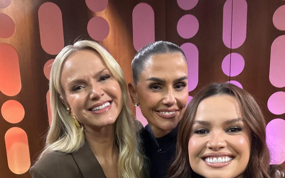 Deborah Secco participa do 'Saia Justa', do GNT, comandado por Bela Gil, Eliana, Erika Januza e Juliette