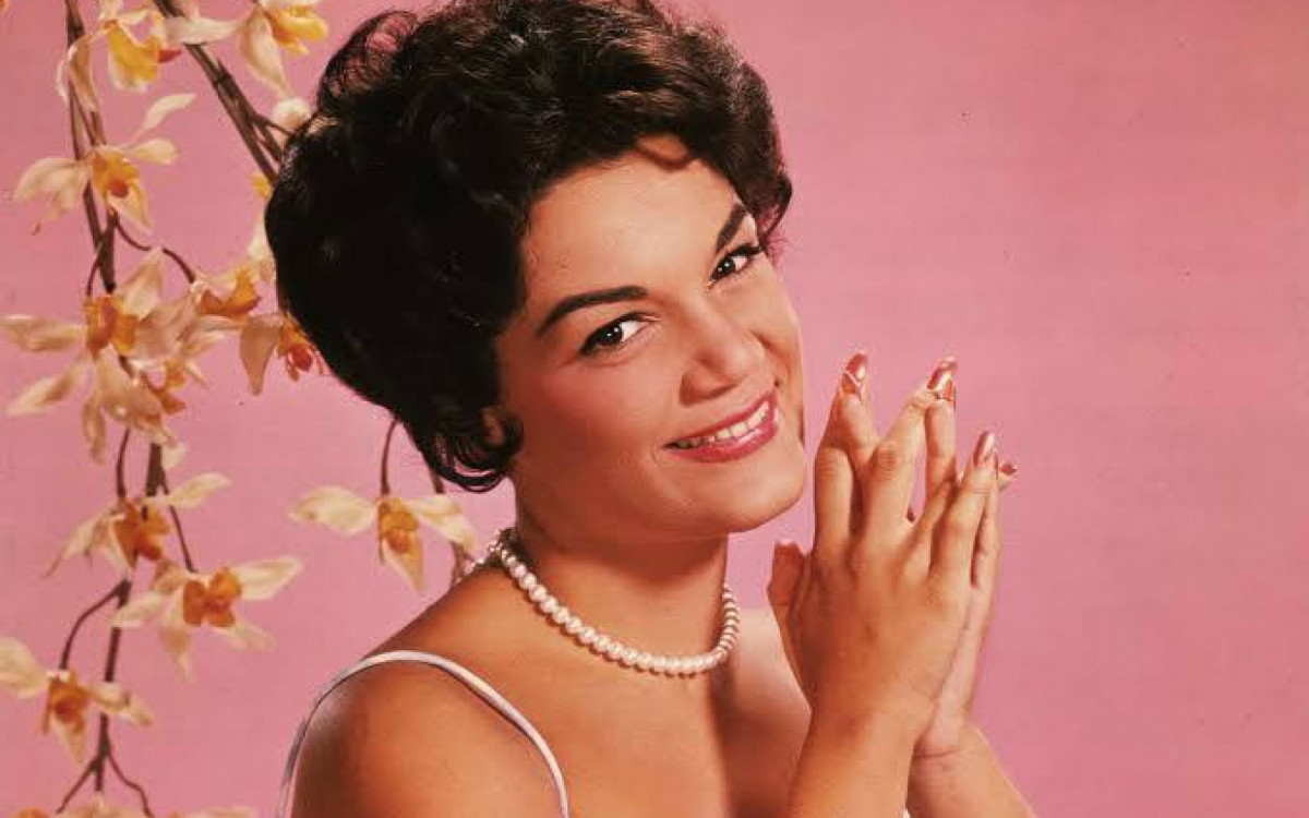 Estrela pop dos anos 50 e 60 foi a primeira mulher a ter um hit número 1 na Billboard Hot 100 como artista solo - Reprodução