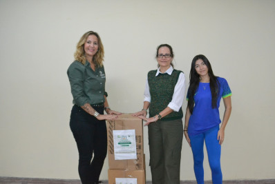 Doações da Campanha do Agasalho da UFRRJ são recebidas em Três Rios