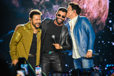 Gusttavo Lima participa da gravação de audiovisual de João Bosco & Vinicius