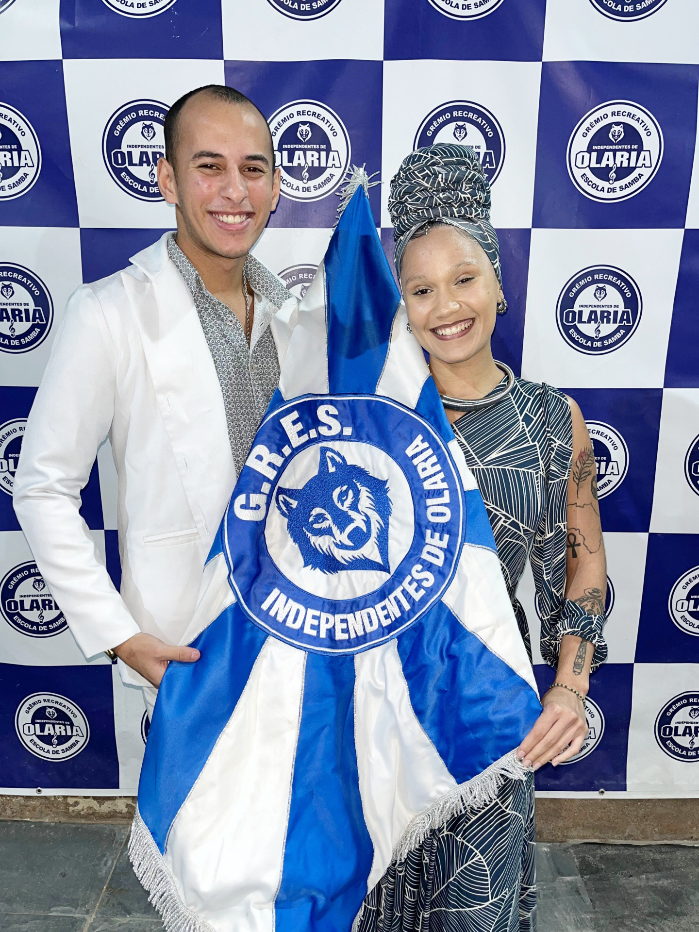 Adryano desfilou na escola como 2º mestre-sala no último carnaval - Divulgação