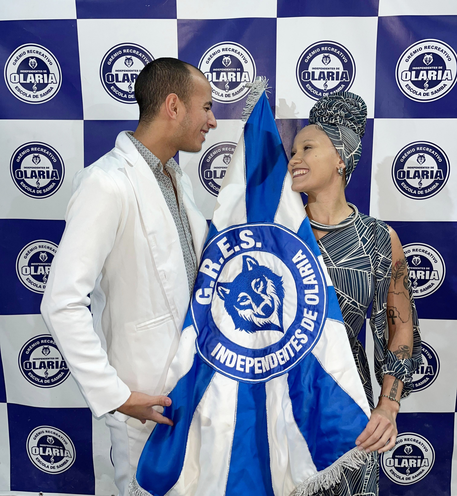 Adryano Silva e Laís Menezes foram anunciados como mestre-sala e porta-bandeira, respectivamente, pela agremiação - Divulgação