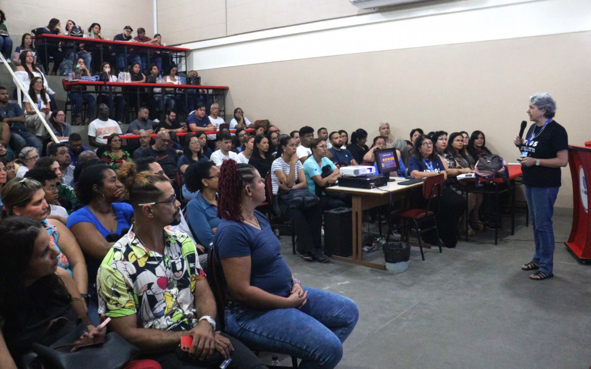 A professora da UFRGS, Simone Martins de Castro, destacou o papel importante desenvolvido pelos agentes