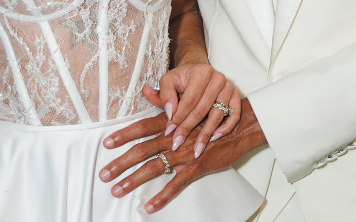 Tainá Castro e Éder Militão se casam em cerimônia luxuosa no Palácio Tangará, em São Paulo