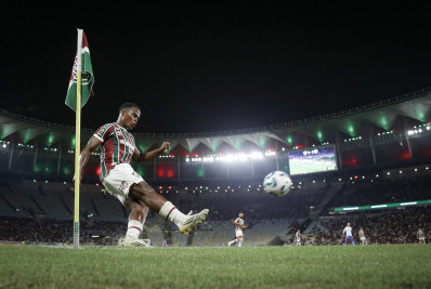 Jogadores do Fluminense reclamam de nova iluminação do Maracanã