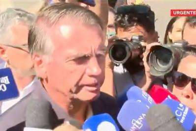 Bolsonaro diz que recebeu convite para almoçar com embaixadores: 'Não vou mais'