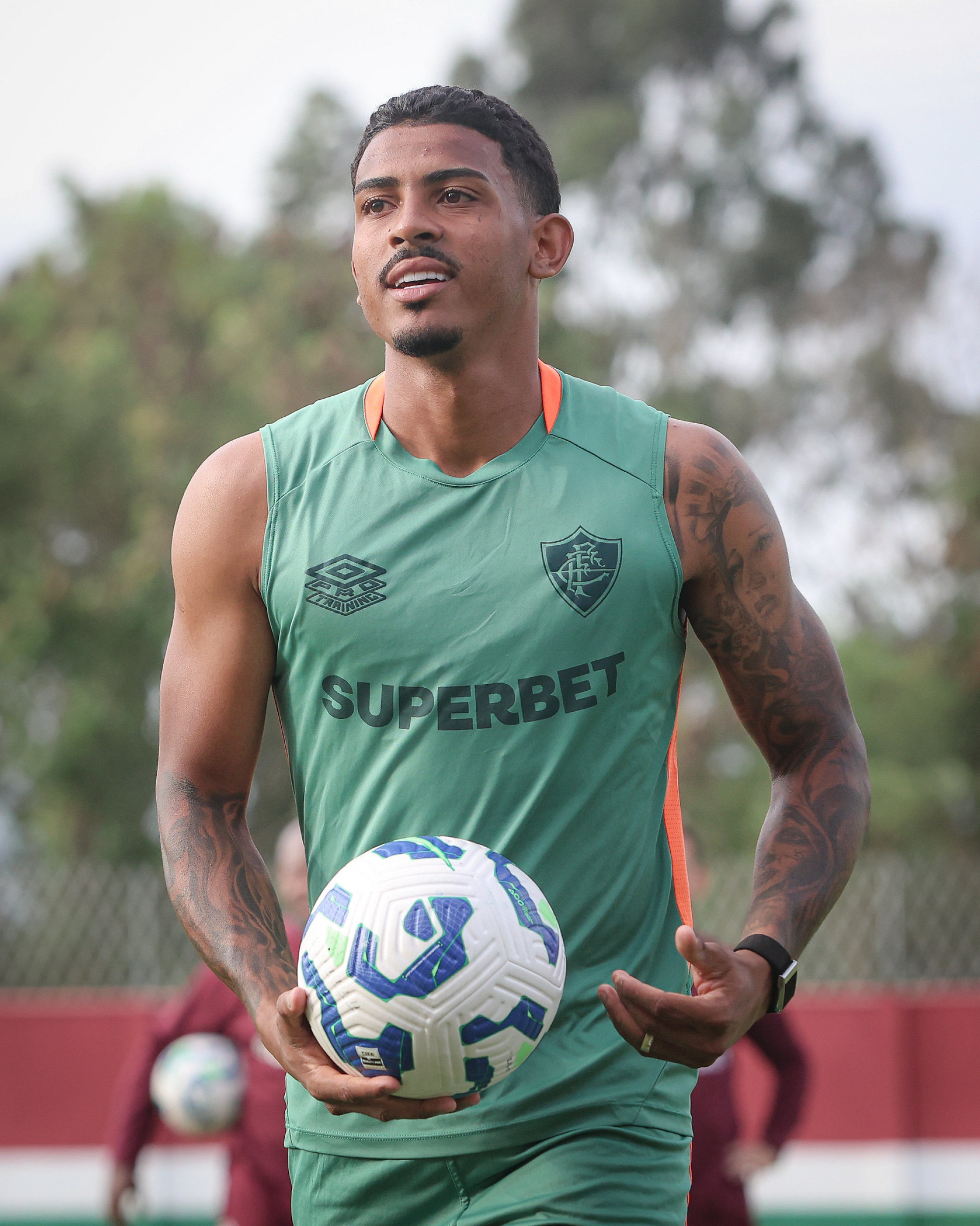 John Kennedy está de saída do Fluminense