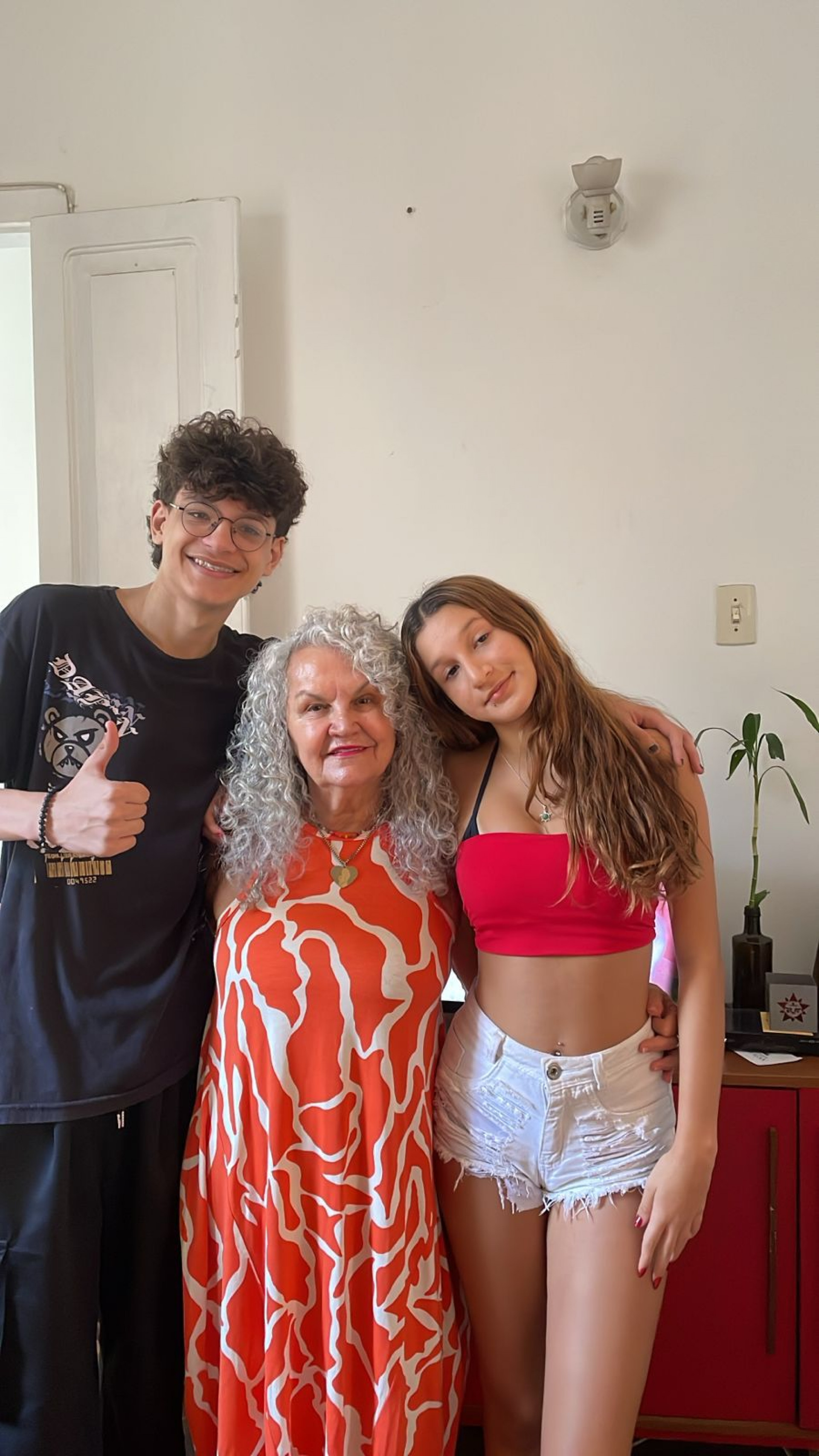 Desde pequenos, Antonio e Betina ficavam com a avó para a mãe trabalhar - Arquivo pessoal