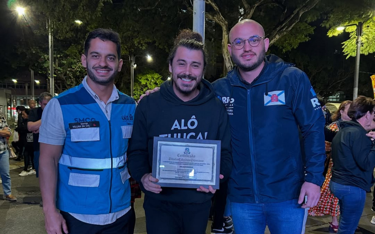 Gui Albuquerque recebe Título de Cidadão Tijucano - Rede Socil