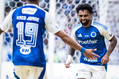 Bateu saudade? Torcedores do Flamengo 'piram' depois de Gabigol comandar goleada do Cruzeiro